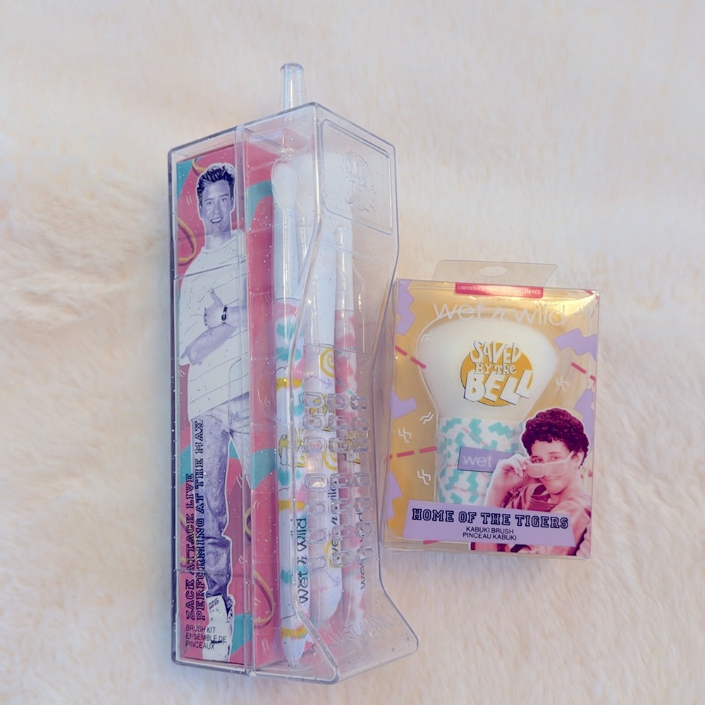 wet n wild x Saved By The Bell Makeup Brush Set & Kabuki Brush